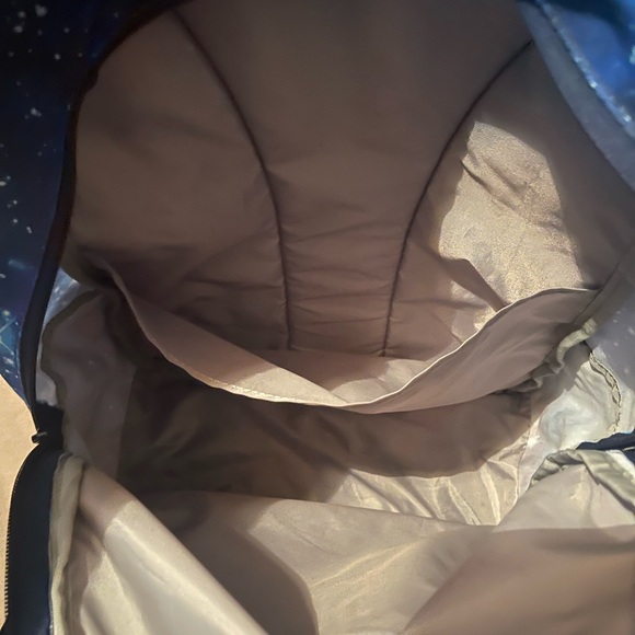 Lands’ End Backpack - Picture 7 of 8